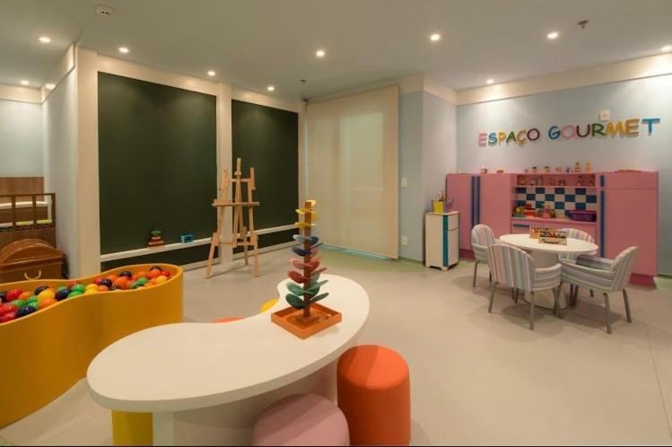 Com Area De Lazer Completa Em Taguatinga Sul